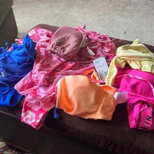 Size small bikini 👙bundle